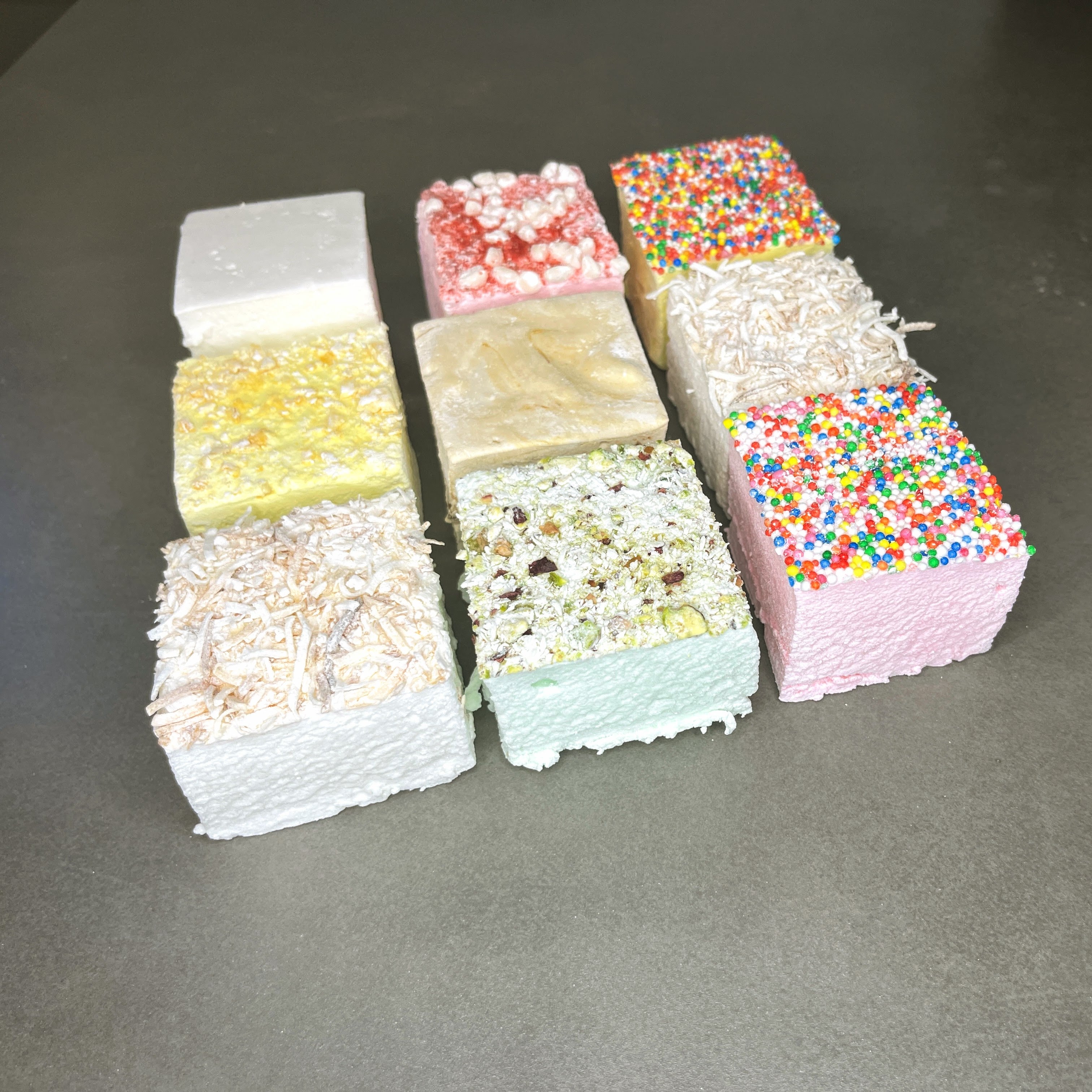 6 Mixed Marshmallow Box